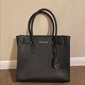 Black michael kors purse